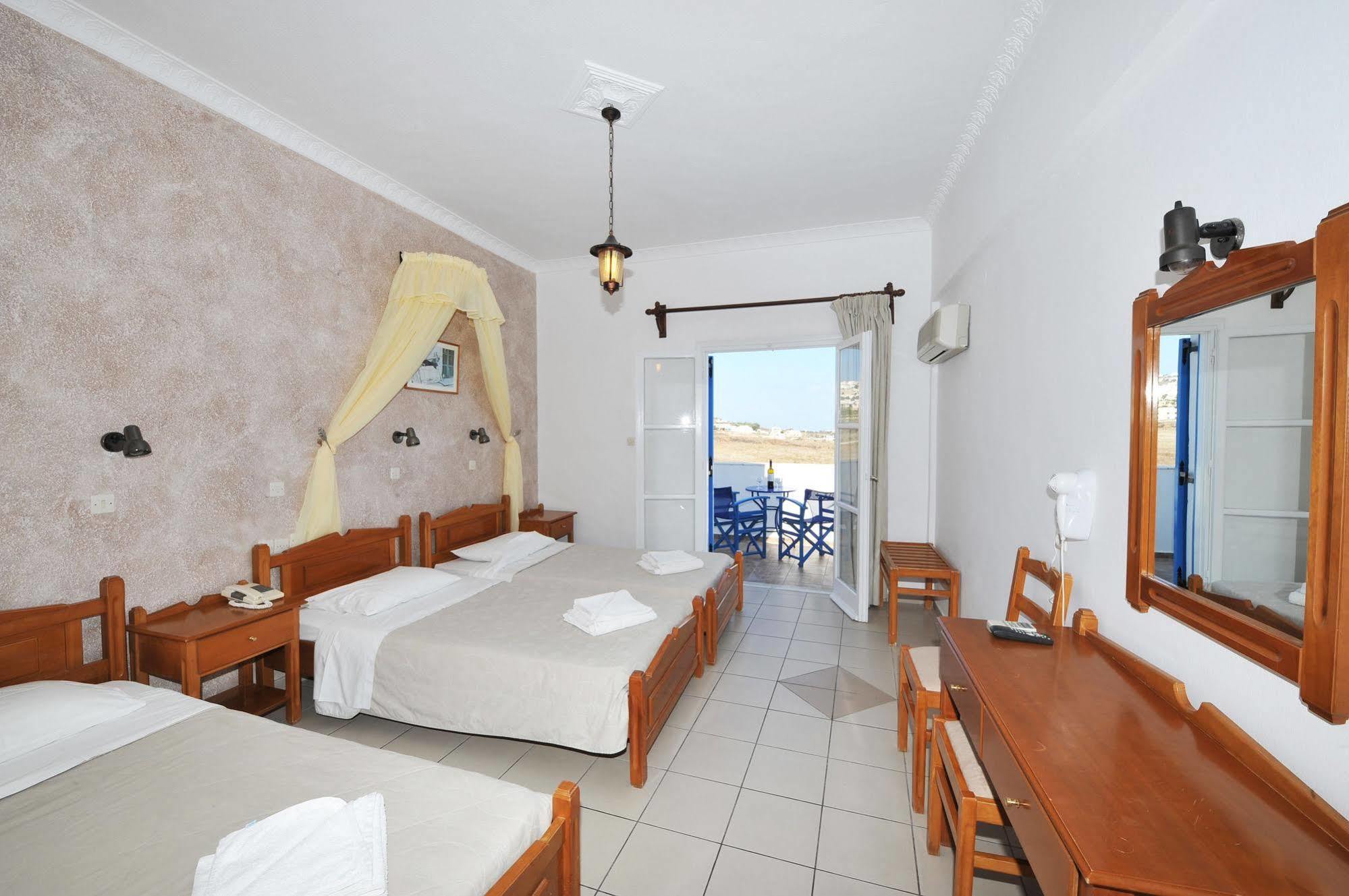 Hotel Olympia Karterados  Extérieur photo